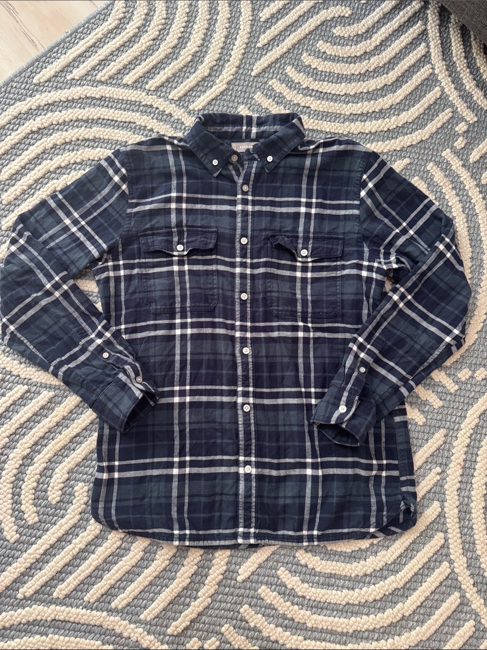 Everlane Men’s Large Navy Plaid Flannel Button Down Shirt